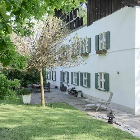 Apartmán Penthouse-loft Gut Stohrerhof Dießen am Ammersee