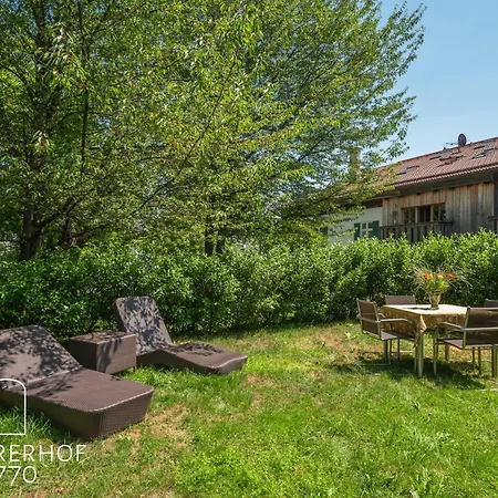 Penthouse-loft Gut Stohrerhof Apartmán Dießen am Ammersee