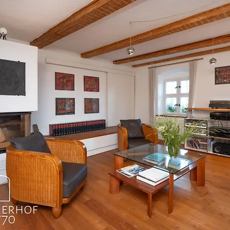 Penthouse-loft Gut Stohrerhof *